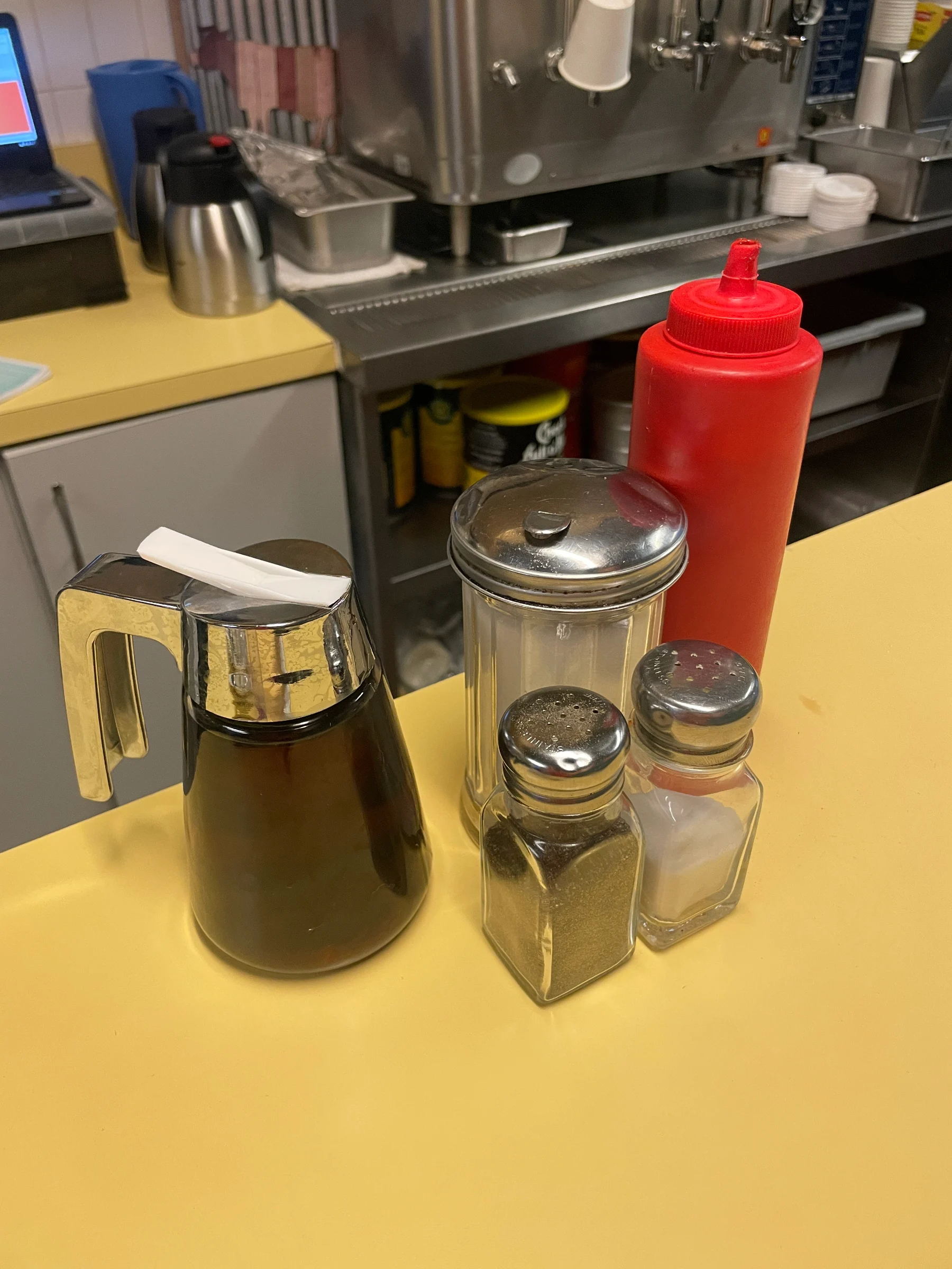 2026-09-09_084512_New-York_Syrup-Jug-and-Counter-Condiments_IMG-6379.jpg